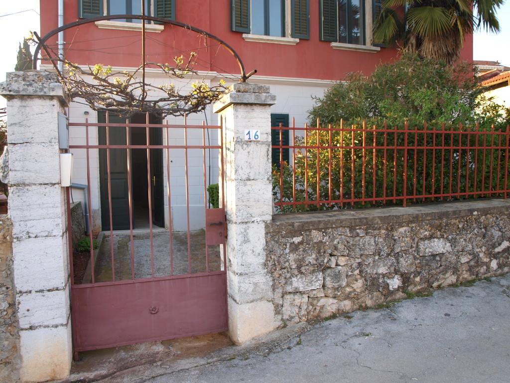 Rovinj'S Flowers Apartments Extérieur photo